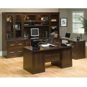 Executive Office Suite
