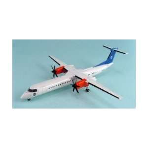  Jet X SAS & House Dash 8 Q400 Model Airplane Toys & Games