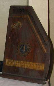 Zither 32 strings Autoharp American Made?  