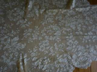 BEAUTIFUL FRENCH ANTIQUE LACE SHAWL  