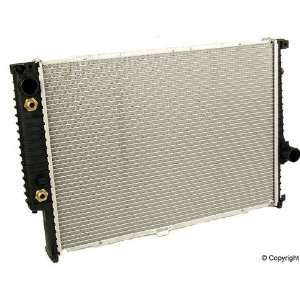  New BMW 535i/735i/735iL Nissens Radiator 87 88 89 90 91 