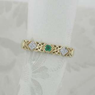 SIZE 6 14K Yellow Celtic Eternity Knot Emerald and Diamond 
