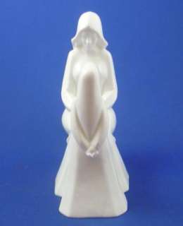 Royal Doulton Figurine HN2841 2841 Mother And Daughter  