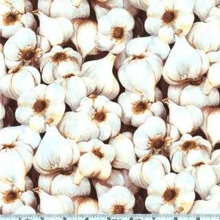45 Wide Farmers Market Garlic Bulbs White Fabric By The Yard