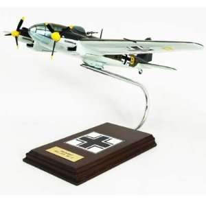 Heinkel He III 1/48 Scale Model Aircraft Toys & Games