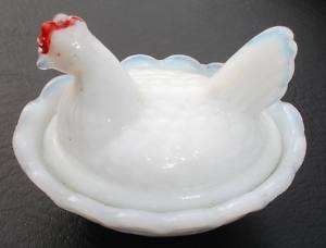 Westmoreland Milk Glass Chicken Hen on Nest Salt Dip  