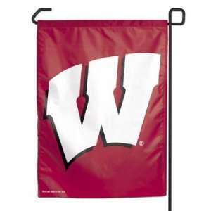 NCAA Wisconsin College Football Garden Flag   Party Decorations & Yard 