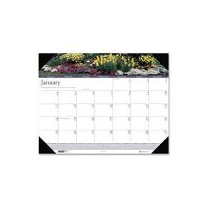  Doolittle Gardens Calendar Desk Pads