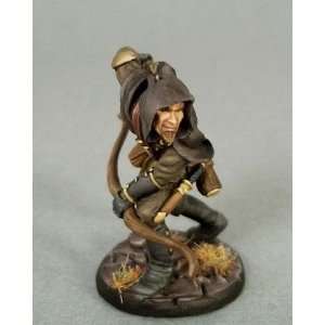  Easley Masterworks Male Thief/Ranger with Bow Toys 