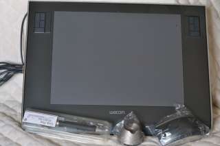 to purchase a Wacom Intuos 3 9x12 Tablet. This tablet 
