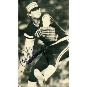 Goose Gossage Autographed/Hand Signed Newspaper Clipping  