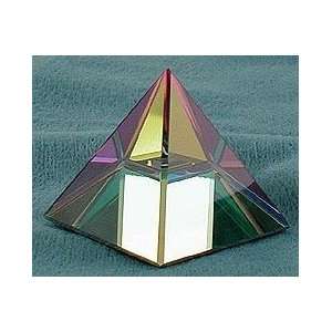  24% Lead Crystal Pyramids   Pyramid Color 30 mm #5891 30 