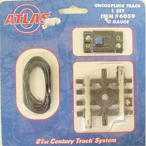  Atlas 6059 Short Uncoupling Track Section Toys & Games