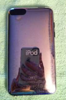 Apple iPod touch 2nd Generation (8 GB) **GENTLY USED 885909255566 