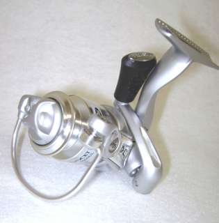 MITCHELL AVOCET II SILVER FISHING REEL AV S500ULF NEW  