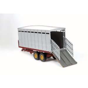 Britains 40999   Twin Axle Trailed Livestock Transporter 1 