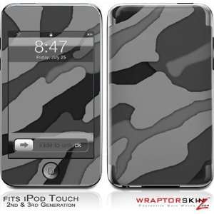  Touch 2G & 3G Skin and Screen Protector Kit   Camouflage Gray  
