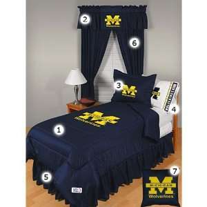  Michigan Wolverines Queen Size Locker Room Bedroom Set 
