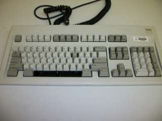 VINTAGE IBM CLICKY KEYBOARD   1390120   1986  