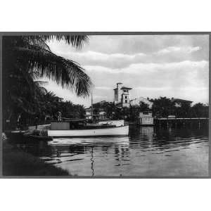 basin,Everglades Club,sailing,docks,boats,ships,Palm Beach,Florida,FL 