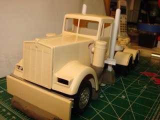 RESIN KENWORTH W900L STRAIGHT COWL COMP CONVERSION 1/25  