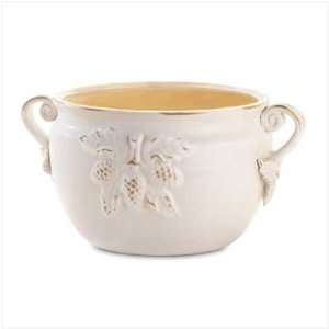  WHITE PORCELAIN URN