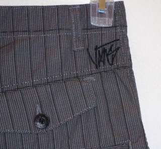 Up for your consideration is a New with Tags pair of shorts from Vans 