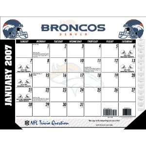  Denver Broncos NFL 2007 Office Desk Calendar Sports 