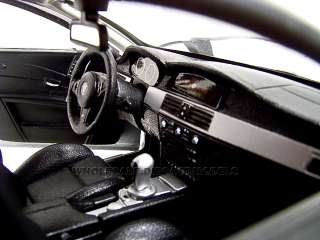 2007 BMW M5 E60 SAFETY CAR 118 DIECAST MODEL  