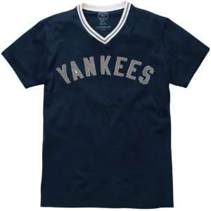  New York Yankees 47 Brand Onfield V Neck T Shirt Sports 