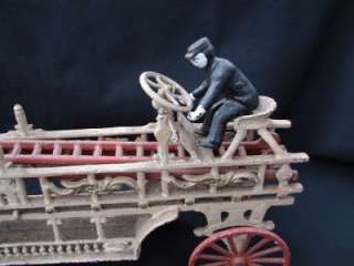 1950s PAINTED CAST IRON HORSE DRAWN FIRE FIGHTER TOY  