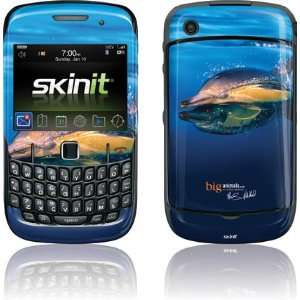  Dolphin Sprinting skin for BlackBerry Curve 8530 