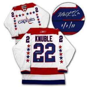 Mike Knuble Autographed Jersey   2011 Winter Classic   Autographed NHL 