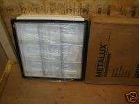 Cooper Metalux Fluorescent Fixture 2 x 2   2P2GX 2U15  