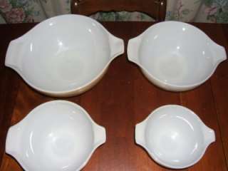 Set Of 4 Pyrex Cinderella Bowls~Tan Ivy Pattern  