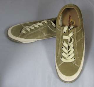   tommy bahama lace up sneakers they are brand new and are guaranteed