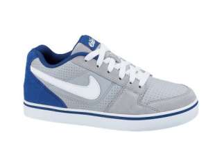  Nike 6.0 Ruckus Low Jr. (10.5c 7y) Boys Shoe