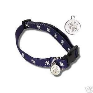   MLB New York Yankees Pet Dog Collar MED/LRG 16 26