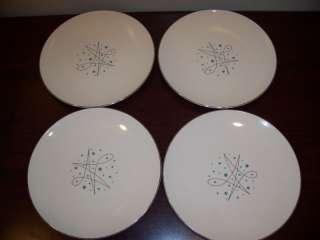VTG KNOWLES CHINA SIMPLICITY DINNER PLATE 1955 DISCON  