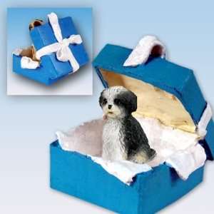  Shih Tzu Puppy Cut Blue Gift Box Dog Ornament   Black 