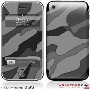   3G & 3GS Skin and Screen Protector Kit   Camouflage Gray Electronics