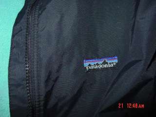 PATAGONIA Fleece lined black jacket Size 12 (Kids?)  