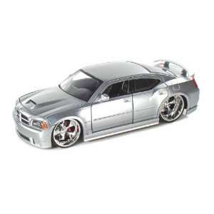  2006 Dodge Charger SRT8 Hemi 1/24 Silver Toys & Games