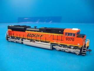   Scale SD70ACe BNSF Locomotive Model Train Engine Diesel 80 2003 1 9370