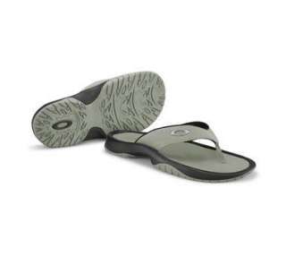 Oakley Mens PADDLE Sandals   Purchase Oakley footwear from the online 