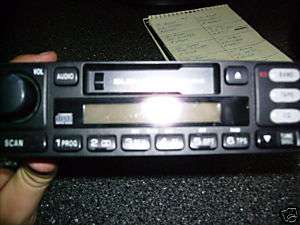 2000 2001 Subaru Legacy Radio P120  