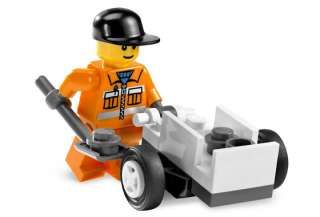 LEGO CITY #5611 Public Works Worker BRAND NEW 31pcs  