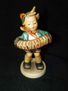 Goebel Hummel Figurine Accordion Boy #185 TMK5 5.0 Very Good  
