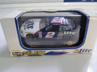 Revell 164 #2 1998 Rusty Wallace Miller Lite Ford  