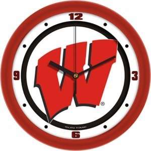  Wisconsin Badgers NCAA Wall Clock